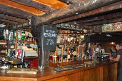 England2006044
