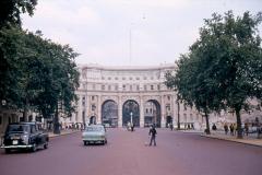 London670069