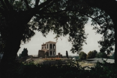 Rom044